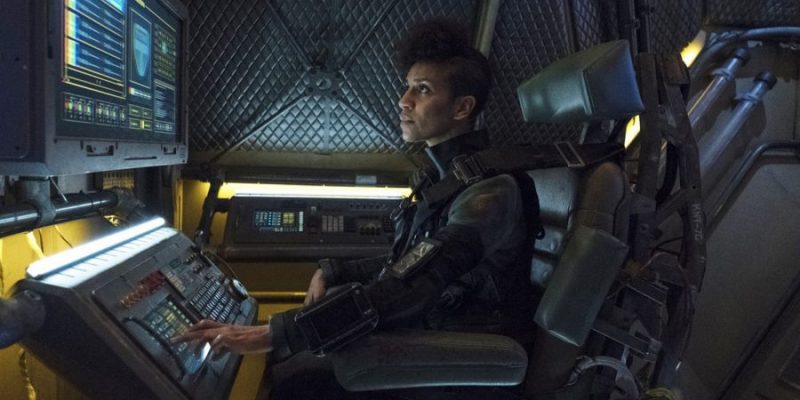 THE EXPANSE -- "Dandelion Sky" Episode 310 -- Pictured: Dominique Tipper as Naomi Nagata -- (Photo by: Rafy/Syfy)