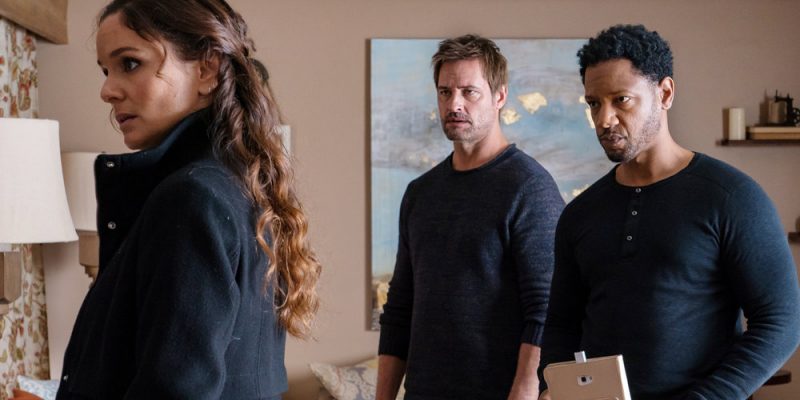 COLONY -- "Disposable Heroes" Episode 311 -- Pictured: (l-r) Sarah Wayne Callies as Katie Bowman, Josh Holloway as Will Bowman, Tory Kittles as Broussard -- (Photo by: Daniel Power/USA Network)