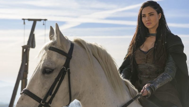 The Outpost -- "For the Sins of Your Ancestors" -- Image Number: OUT301_9665.jpg -- Pictured: Jessica Green as Talon -- Photo: Aleksander Letic/NBCU International --  2020 Outpost TV LLC. Courtesy of Electric Entertainment.